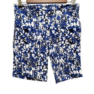 Mario Serrani Blue And White Floral Flat Front Stretchy Shorts Size 4
